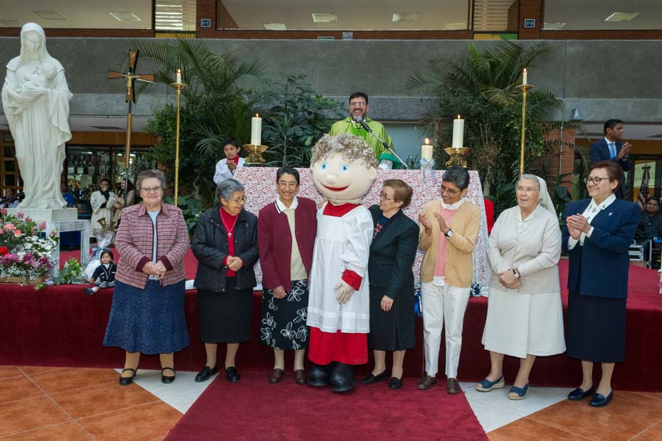 Ir a la Siguiente Foto