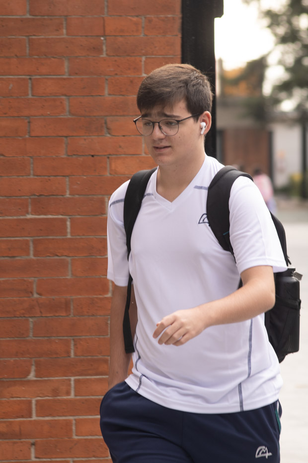 Ir a la Siguiente Foto