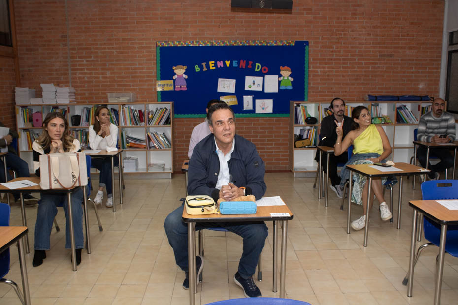 Ir a la Siguiente Foto