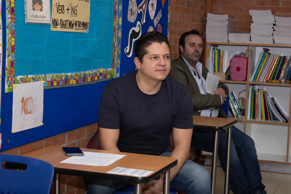 Ir a la Siguiente Foto
