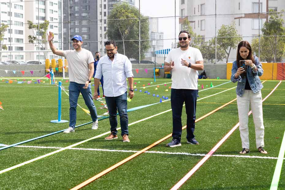 Ir a la Siguiente Foto