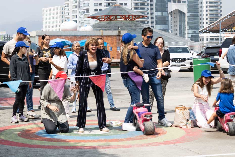 Ir a la Siguiente Foto