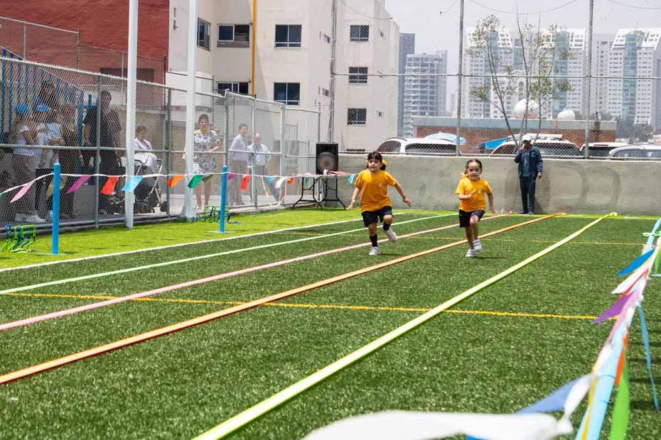 Ir a la Siguiente Foto