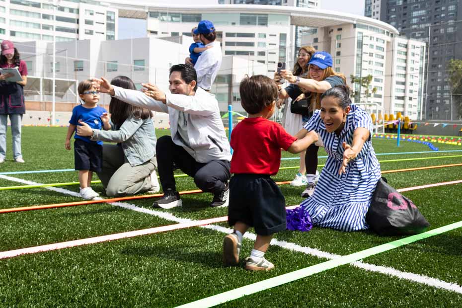 Ir a la Siguiente Foto