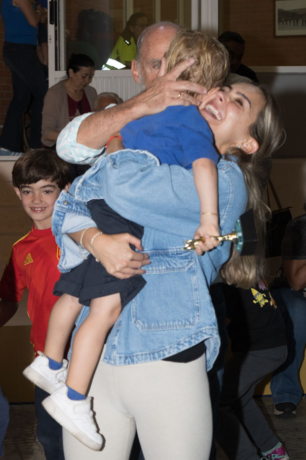 Ir a la Siguiente Foto