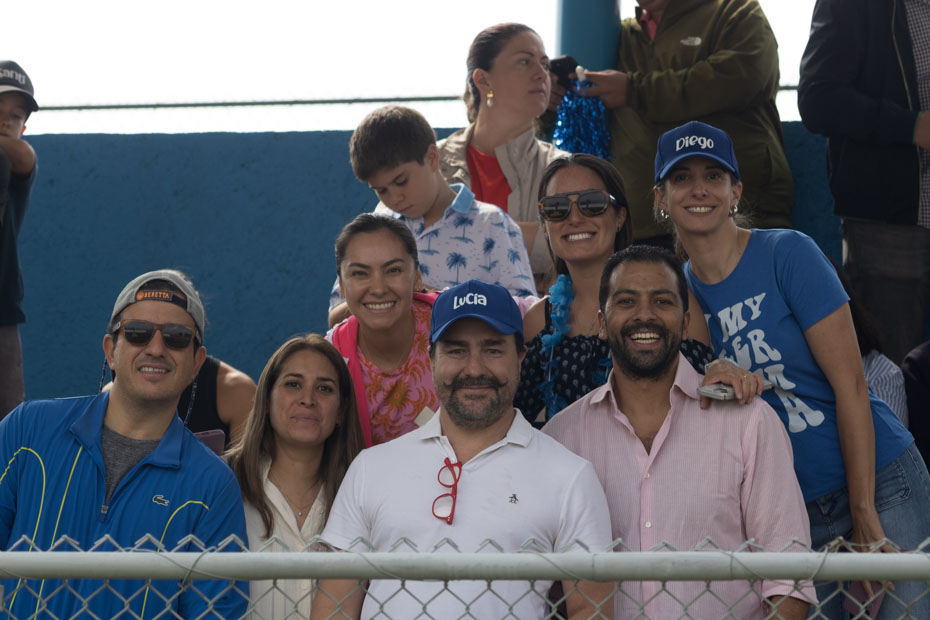 Ir a la Siguiente Foto