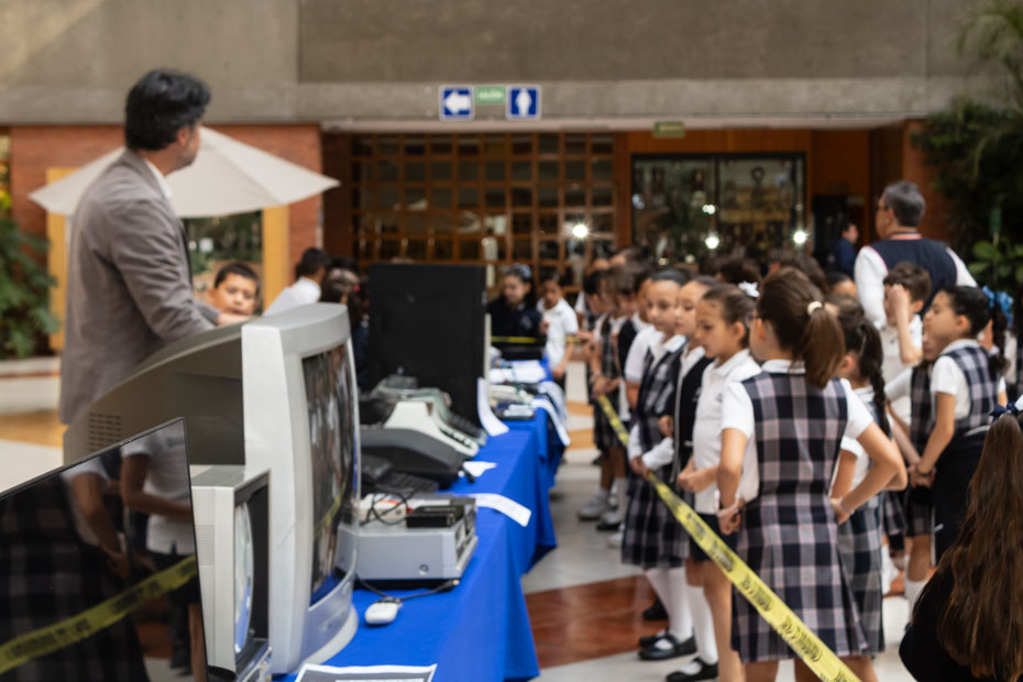 Ir a la Siguiente Foto