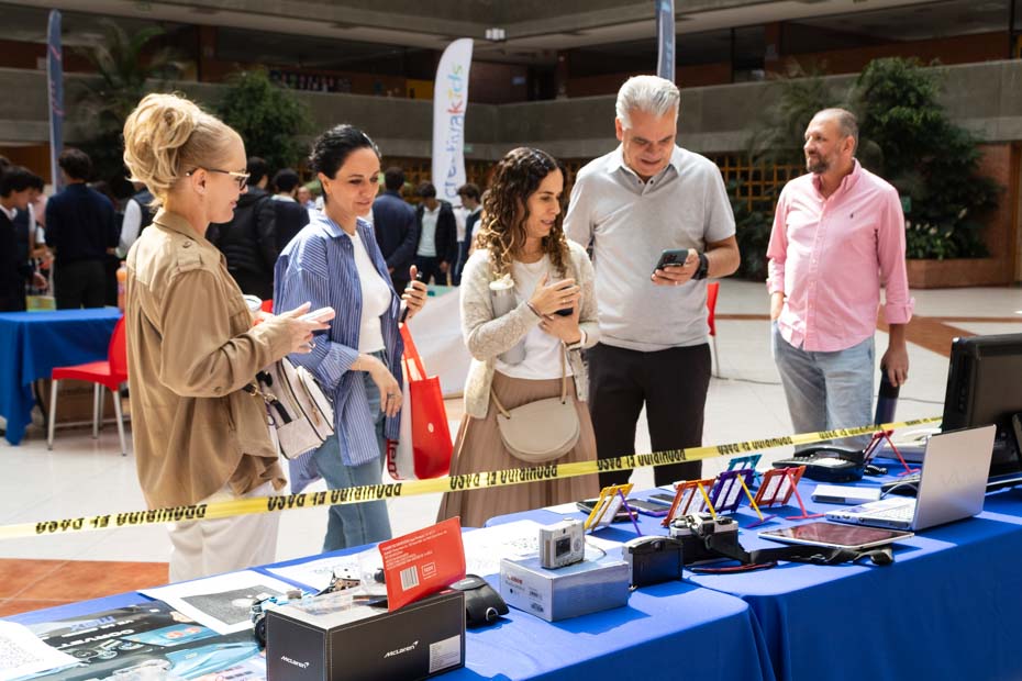 Ir a la Siguiente Foto