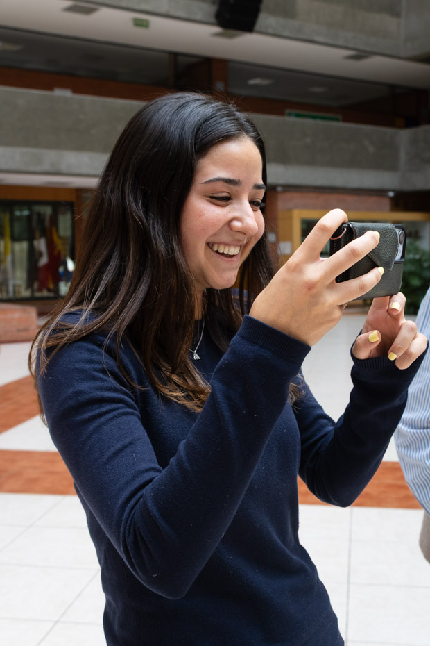 Ir a la Siguiente Foto