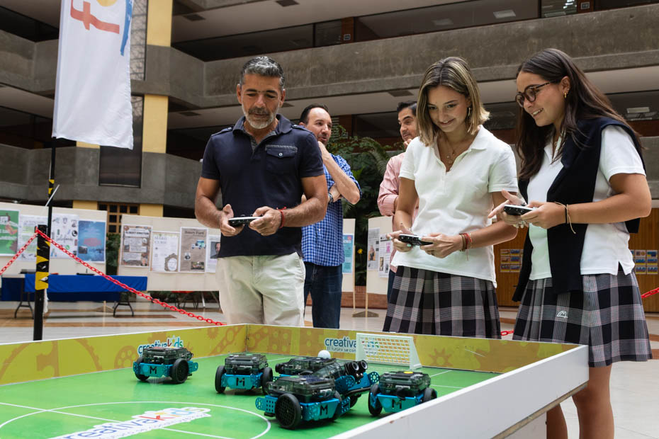 Ir a la Siguiente Foto