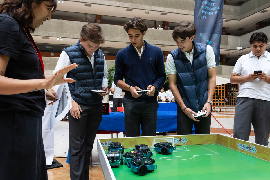 Ir a la Siguiente Foto