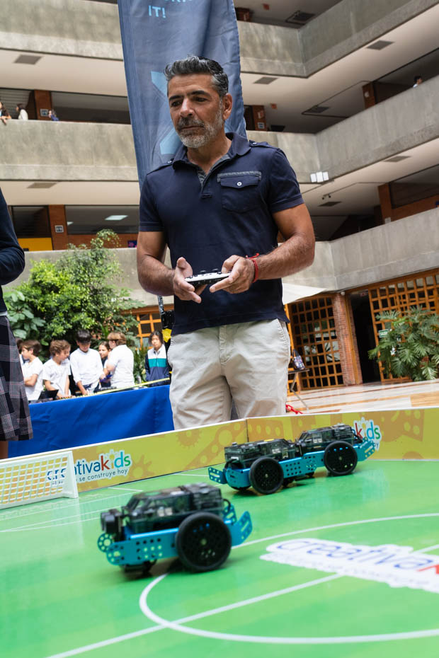 Ir a la Siguiente Foto