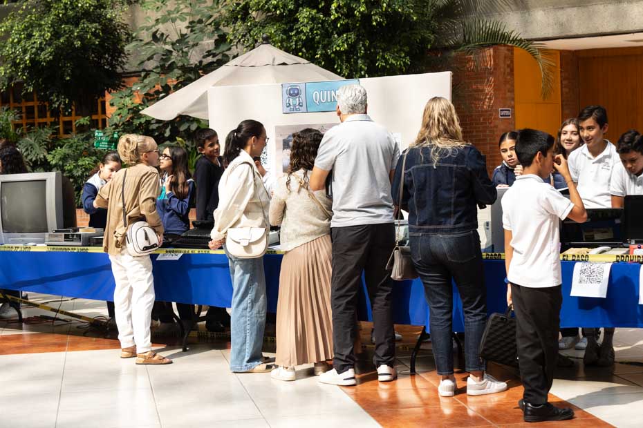 Ir a la Siguiente Foto