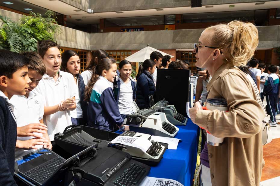 Ir a la Siguiente Foto