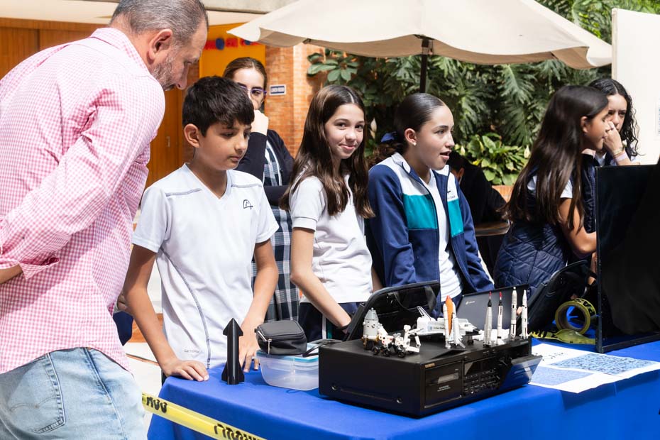 Ir a la Siguiente Foto