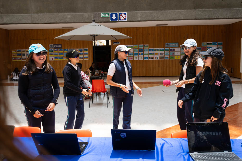 Ir a la Siguiente Foto