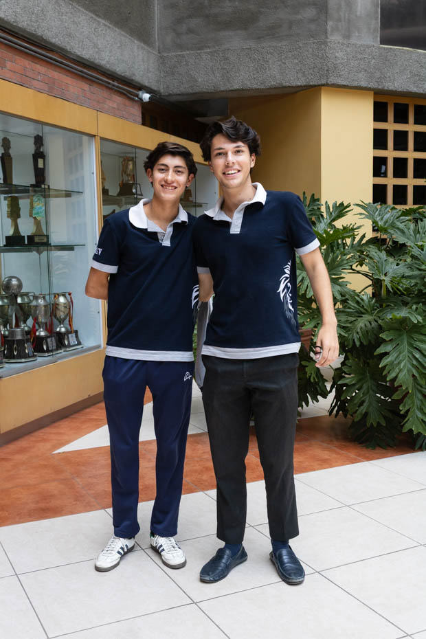 Ir a la Siguiente Foto