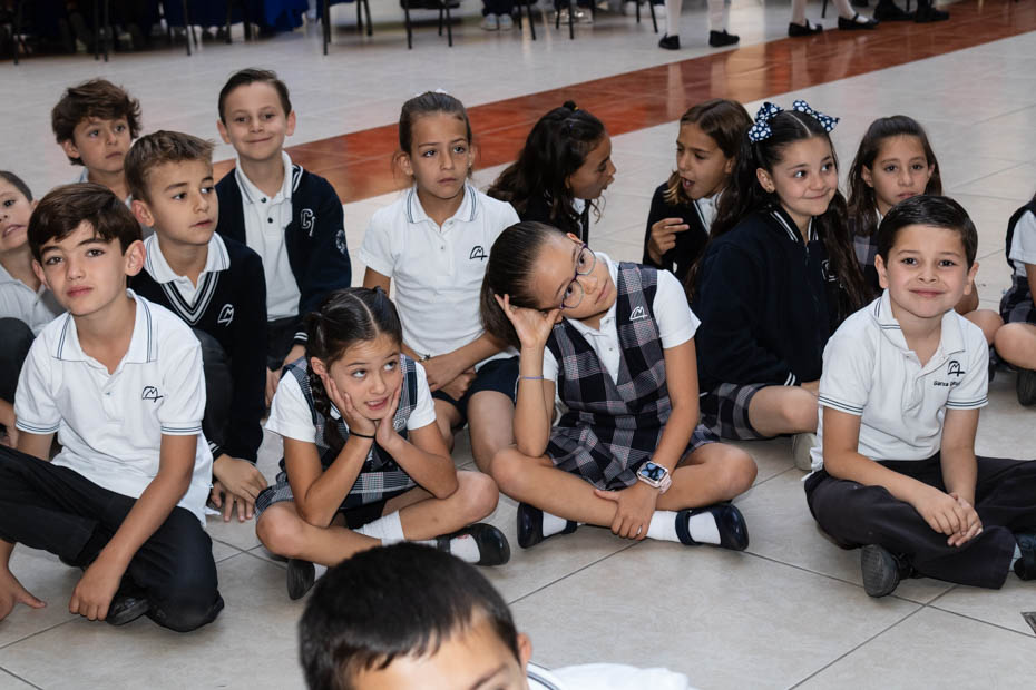 Ir a la Siguiente Foto