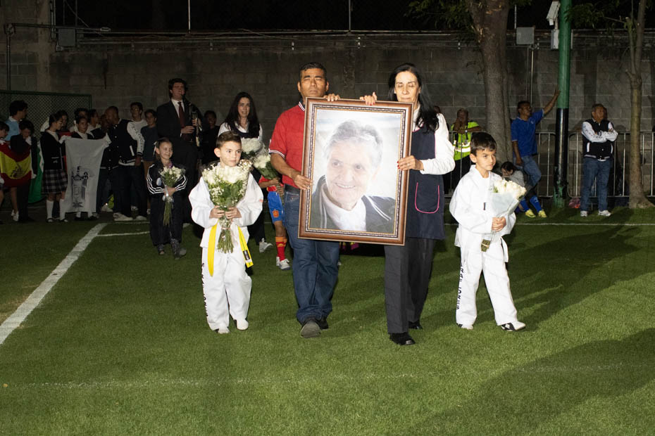 Ir a la Siguiente Foto