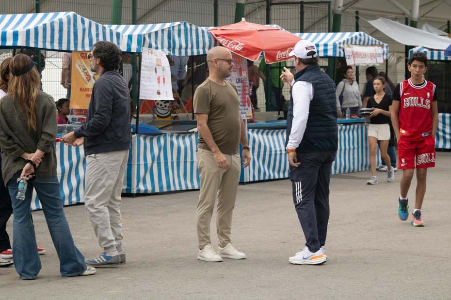 Ir a la Siguiente Foto