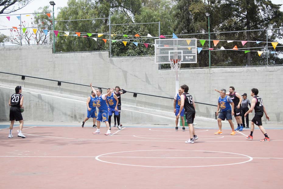 Ir a la Siguiente Foto