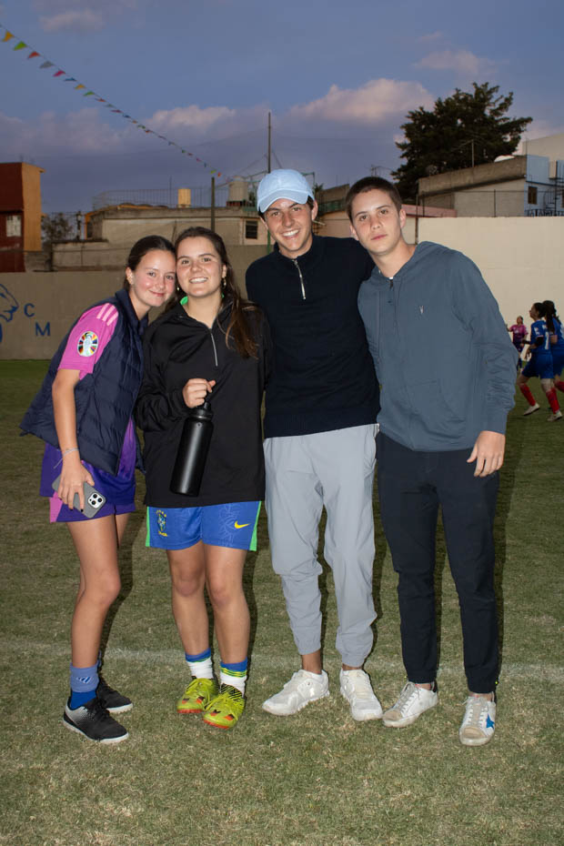 Ir a la Siguiente Foto