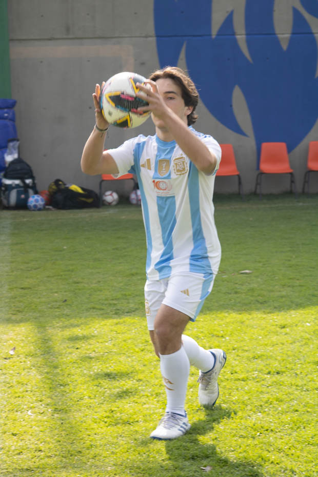 Ir a la Siguiente Foto