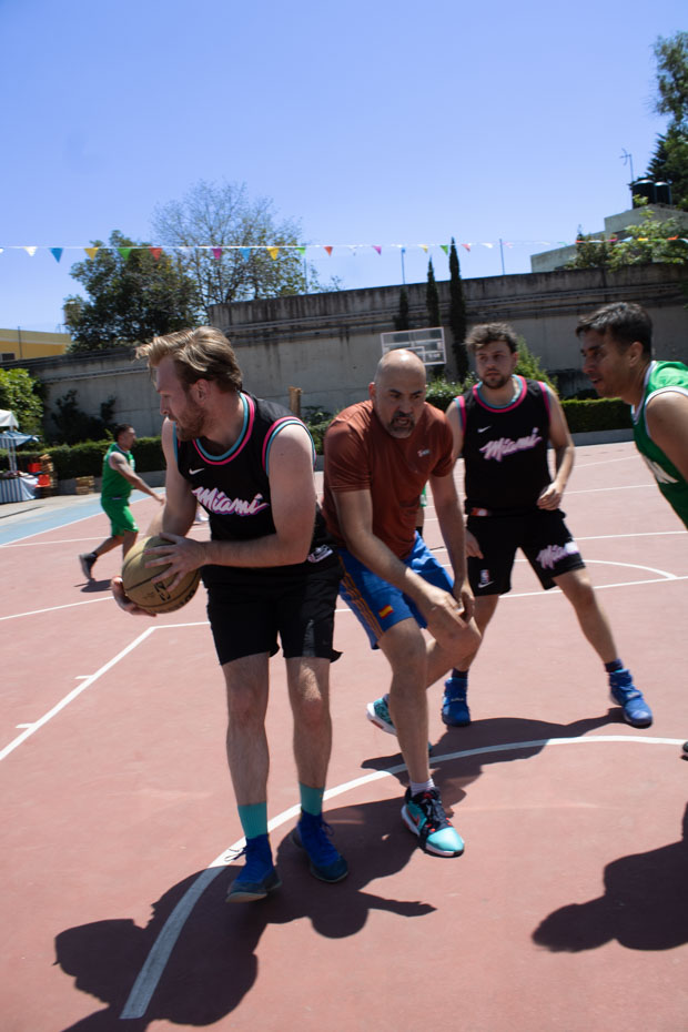 Ir a la Siguiente Foto