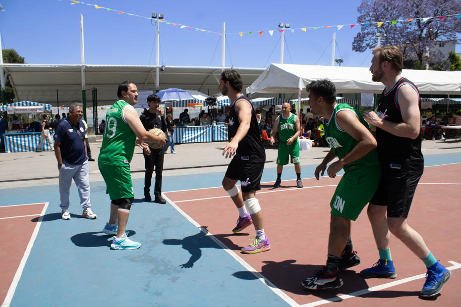 Ir a la Siguiente Foto