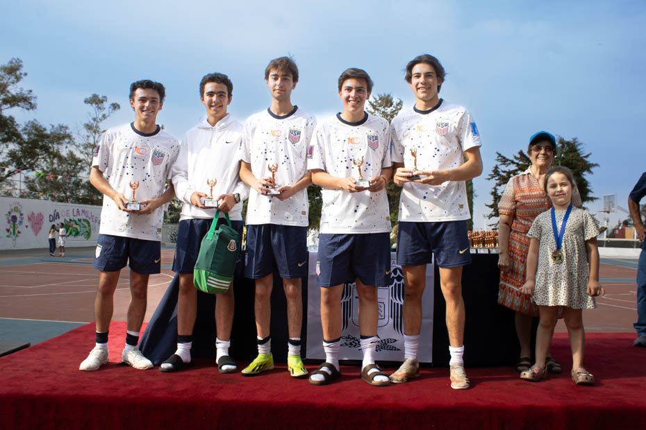 Ir a la Siguiente Foto