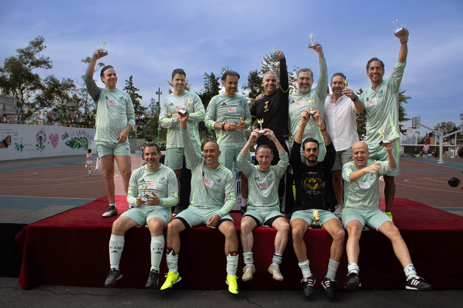 Ir a la Siguiente Foto