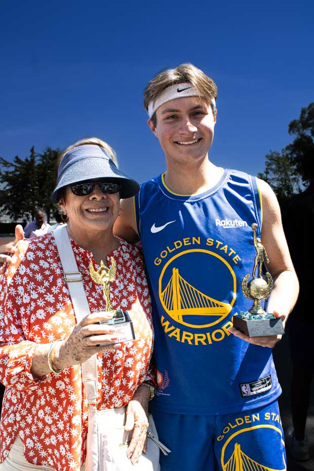 Ir a la Siguiente Foto