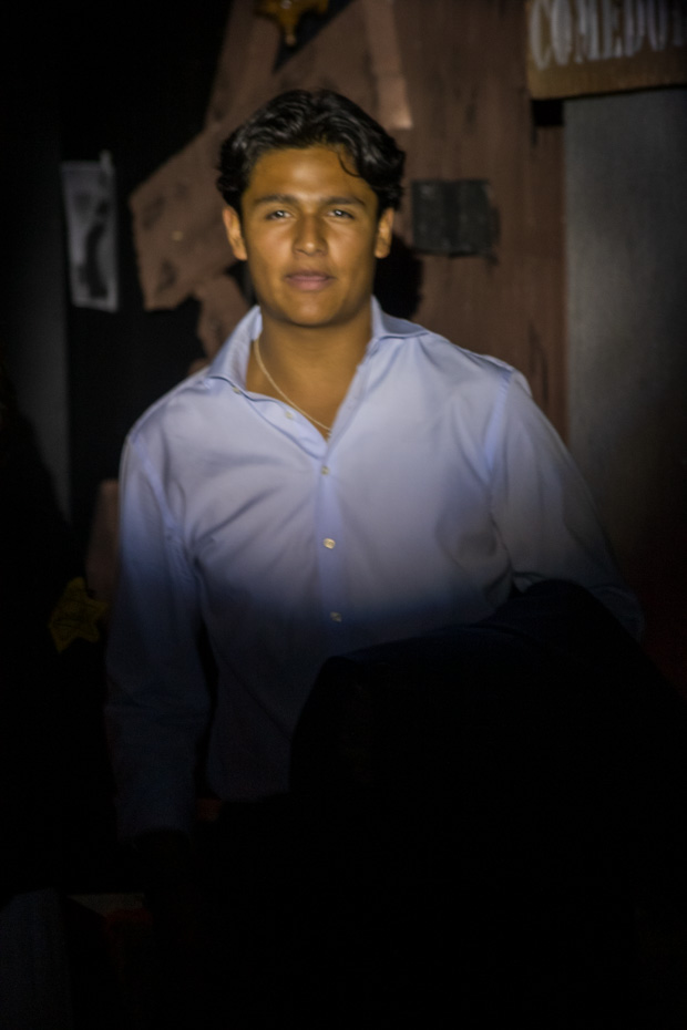 Ir a la Siguiente Foto