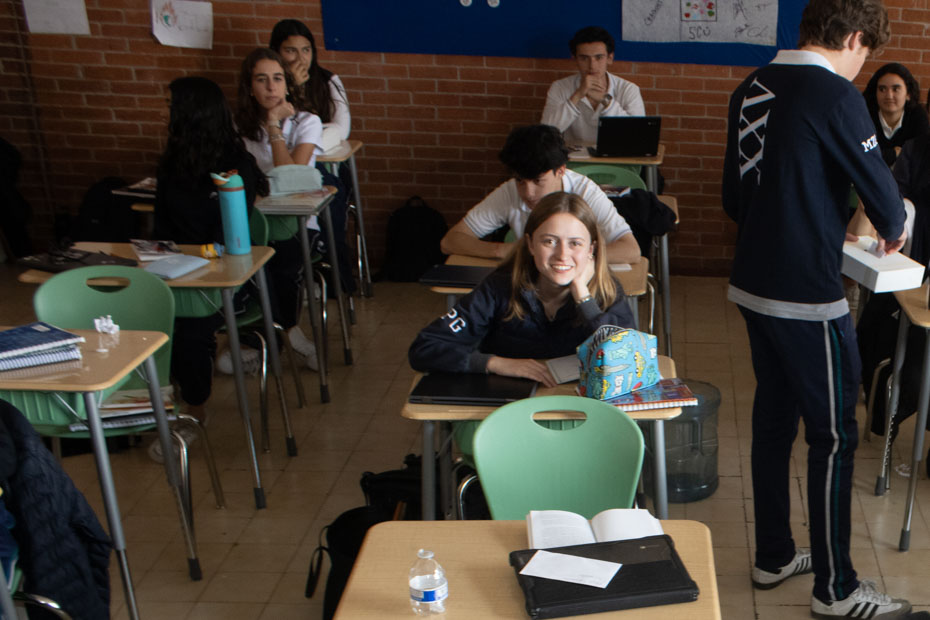 Ir a la Siguiente Foto