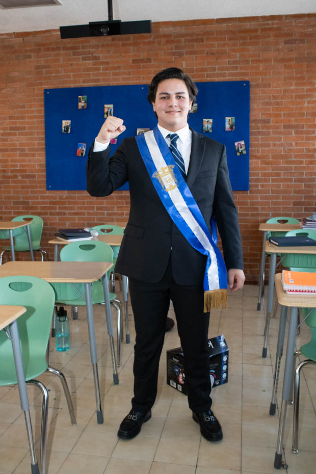 Ir a la Siguiente Foto
