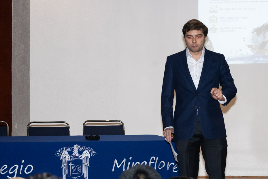 Ir a la Siguiente Foto