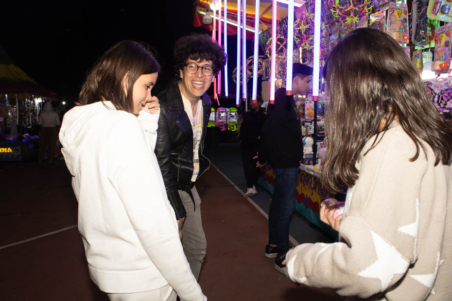 Ir a la Siguiente Foto