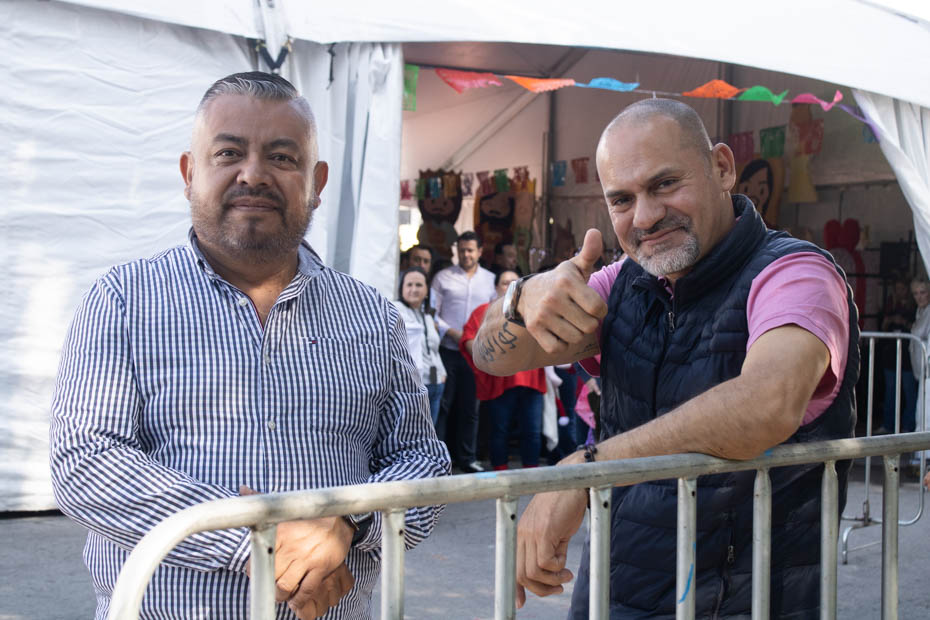 Ir a la Siguiente Foto