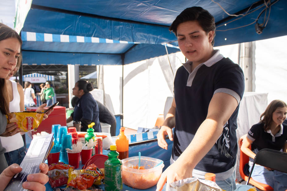 Ir a la Siguiente Foto