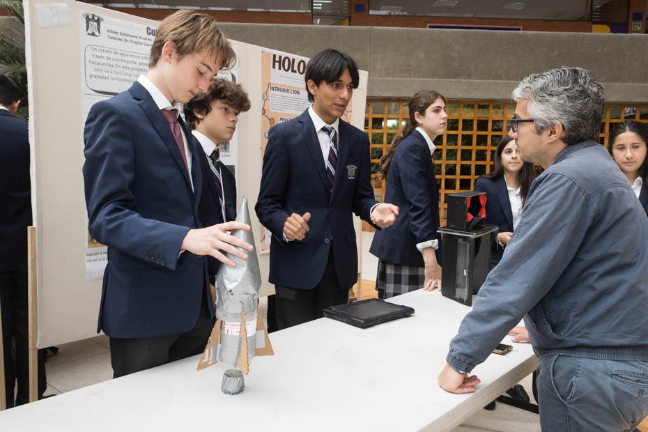 Ir a la Siguiente Foto