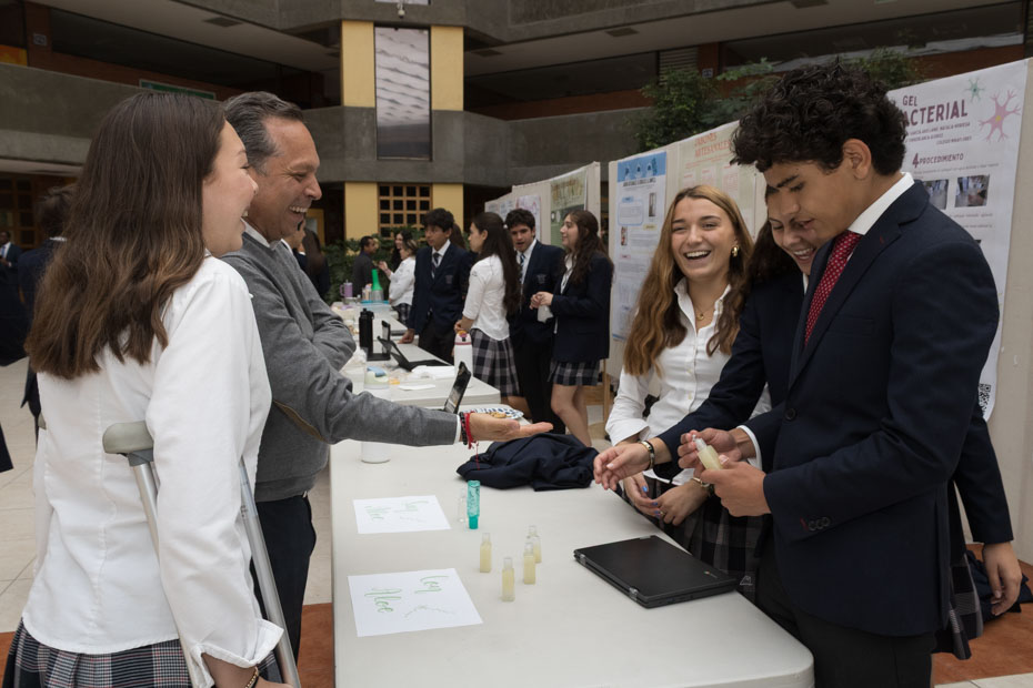 Ir a la Siguiente Foto