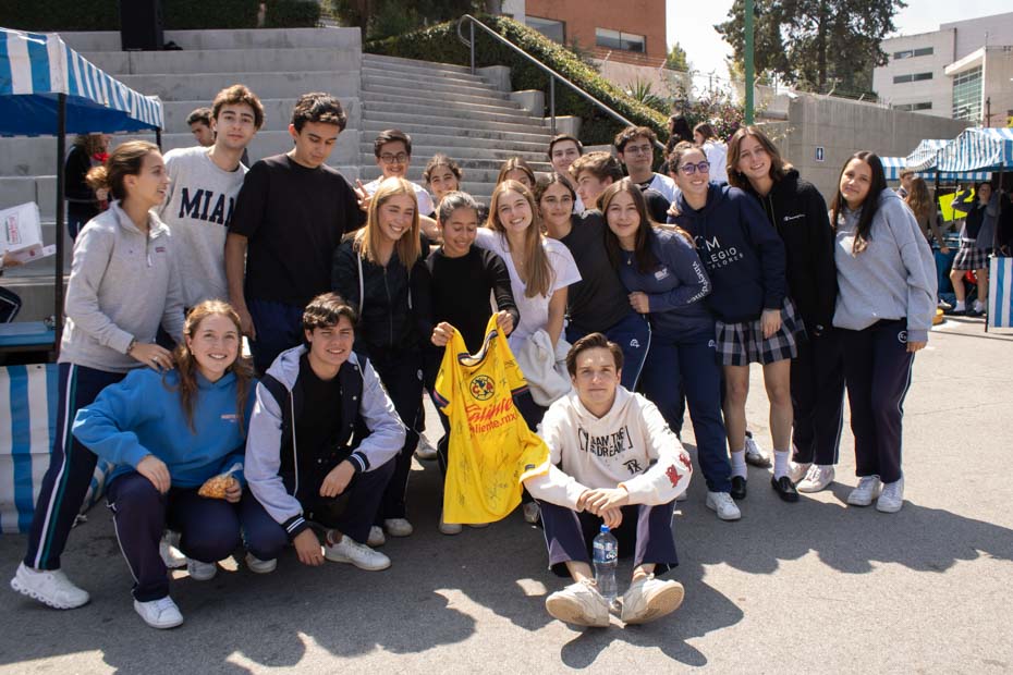 Ir a la Siguiente Foto