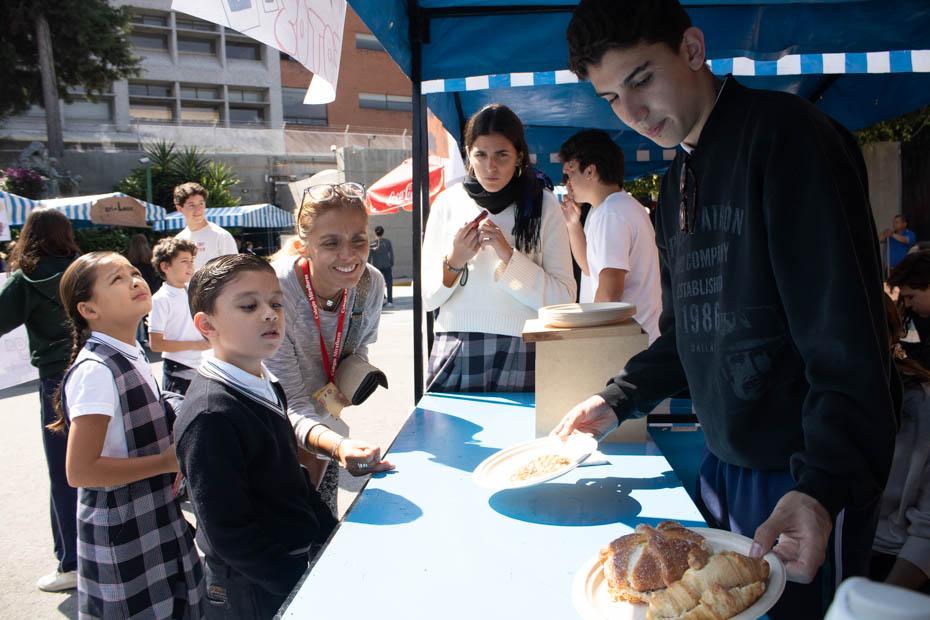 Ir a la Siguiente Foto