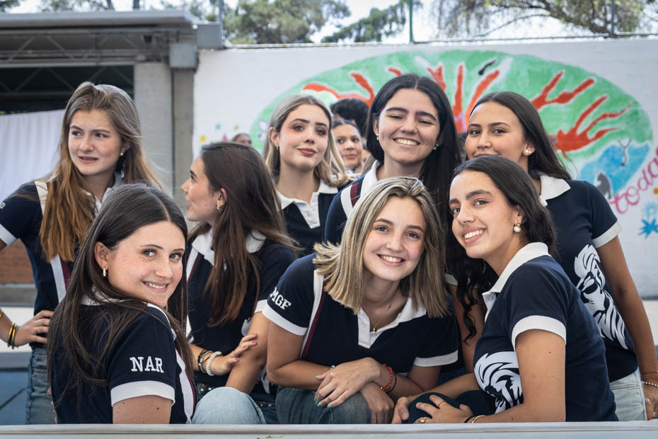 Ir a la Siguiente Foto