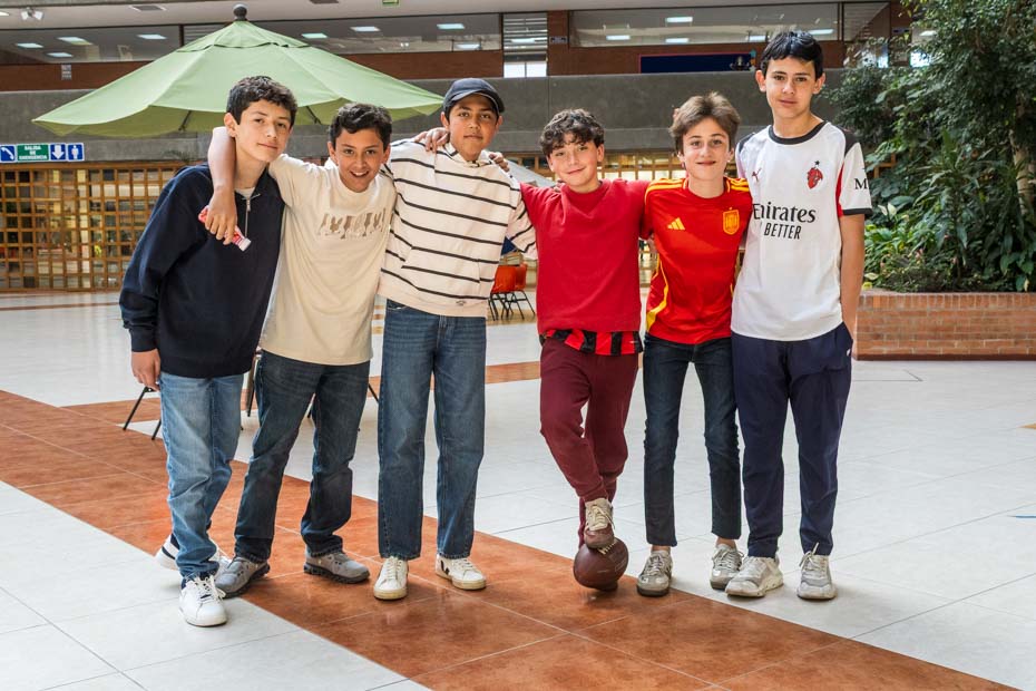 Ir a la Siguiente Foto