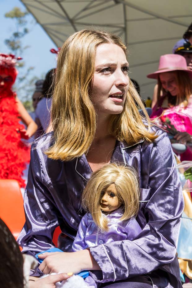 Ir a la Siguiente Foto