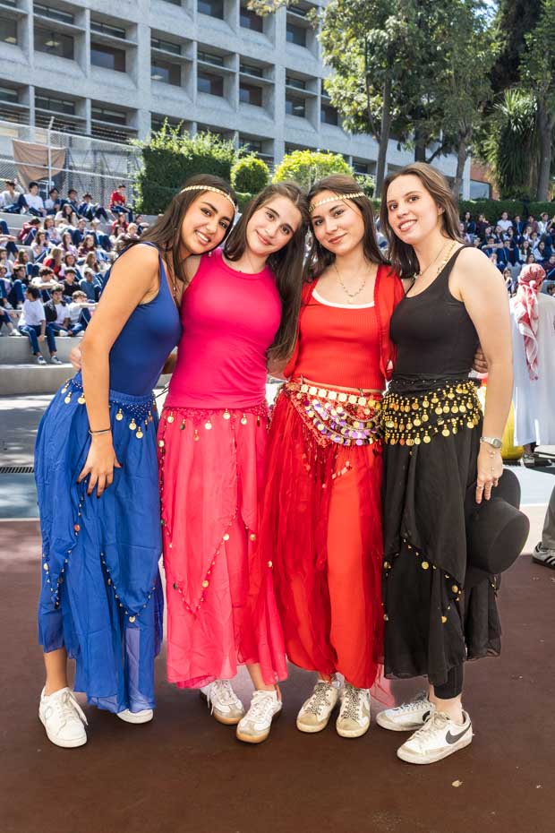 Ir a la Siguiente Foto