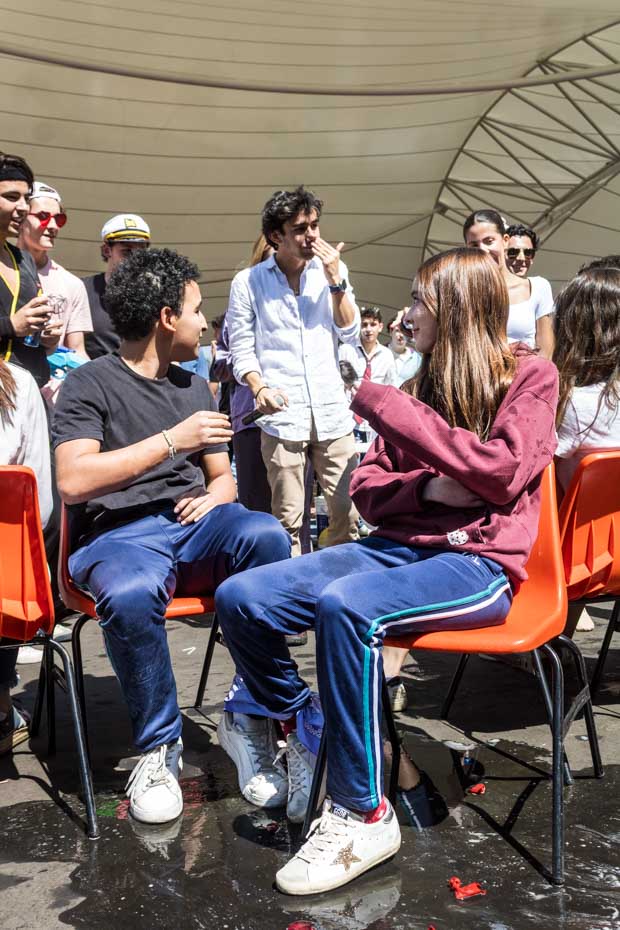 Ir a la Siguiente Foto