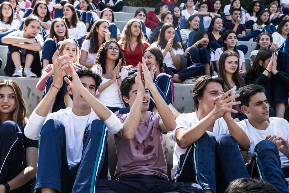 Ir a la Siguiente Foto