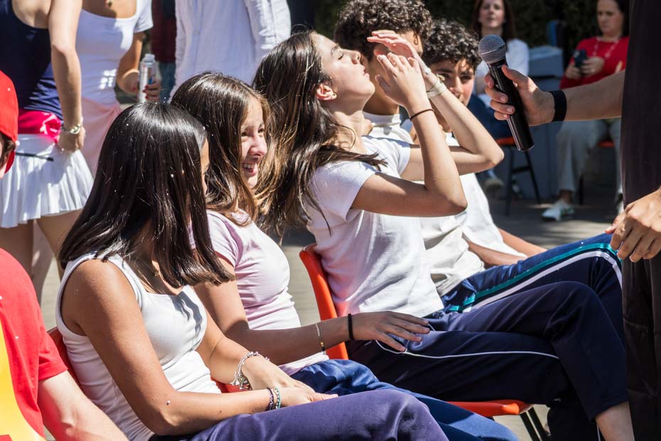 Ir a la Siguiente Foto